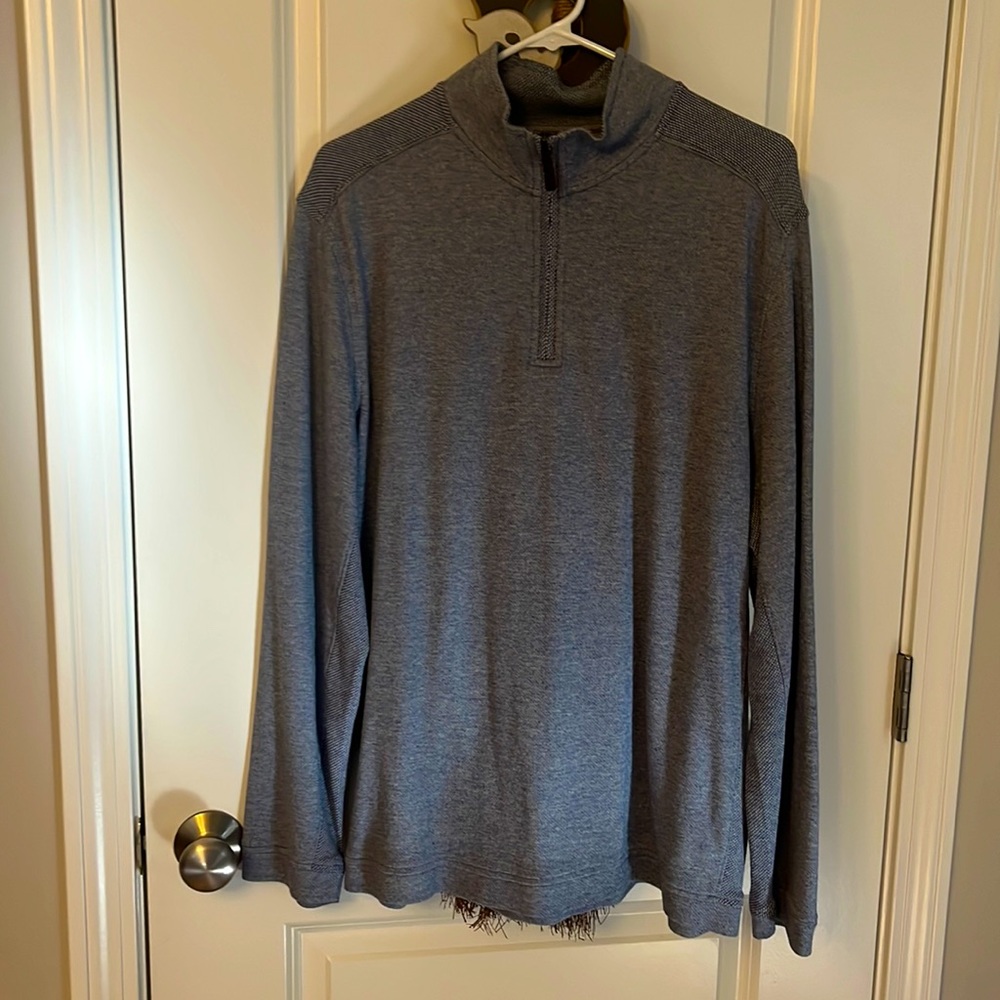 Pull over sweater